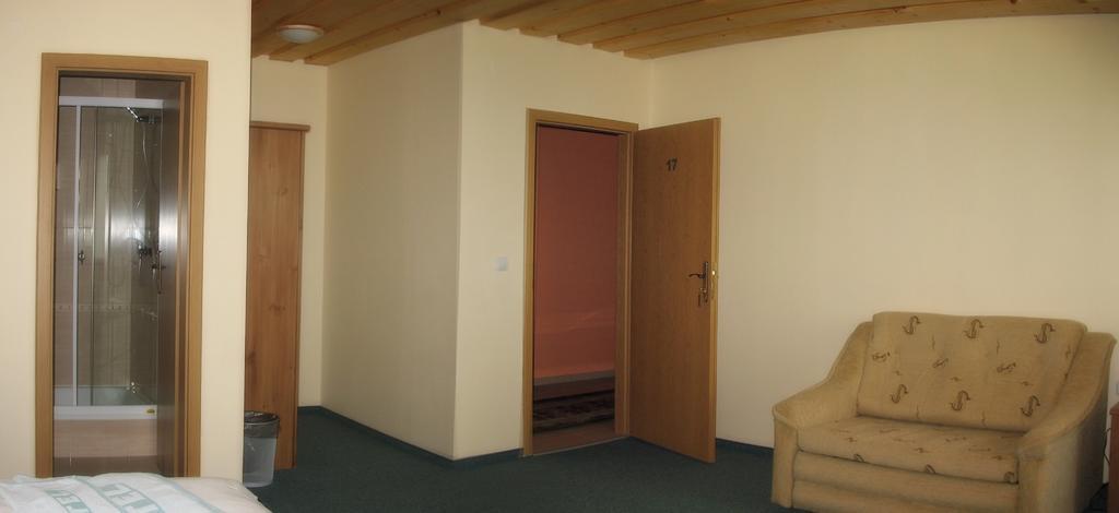 Penzion Slanicky Dvor Námestovo Exterior foto